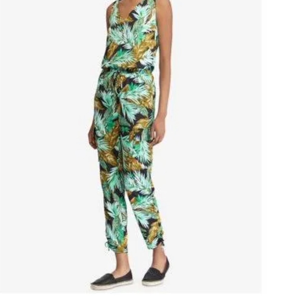 Lauren Ralph Lauren Women's Printed Neila Jumpsuit great condition